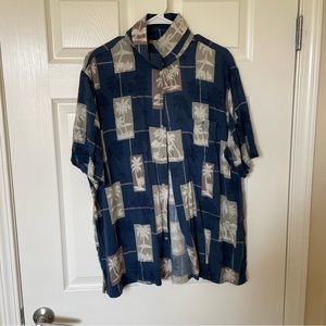 Mens blue Hawaiian shirt XL